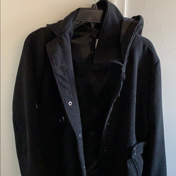 Black warm coat - Picture 2 of 3
